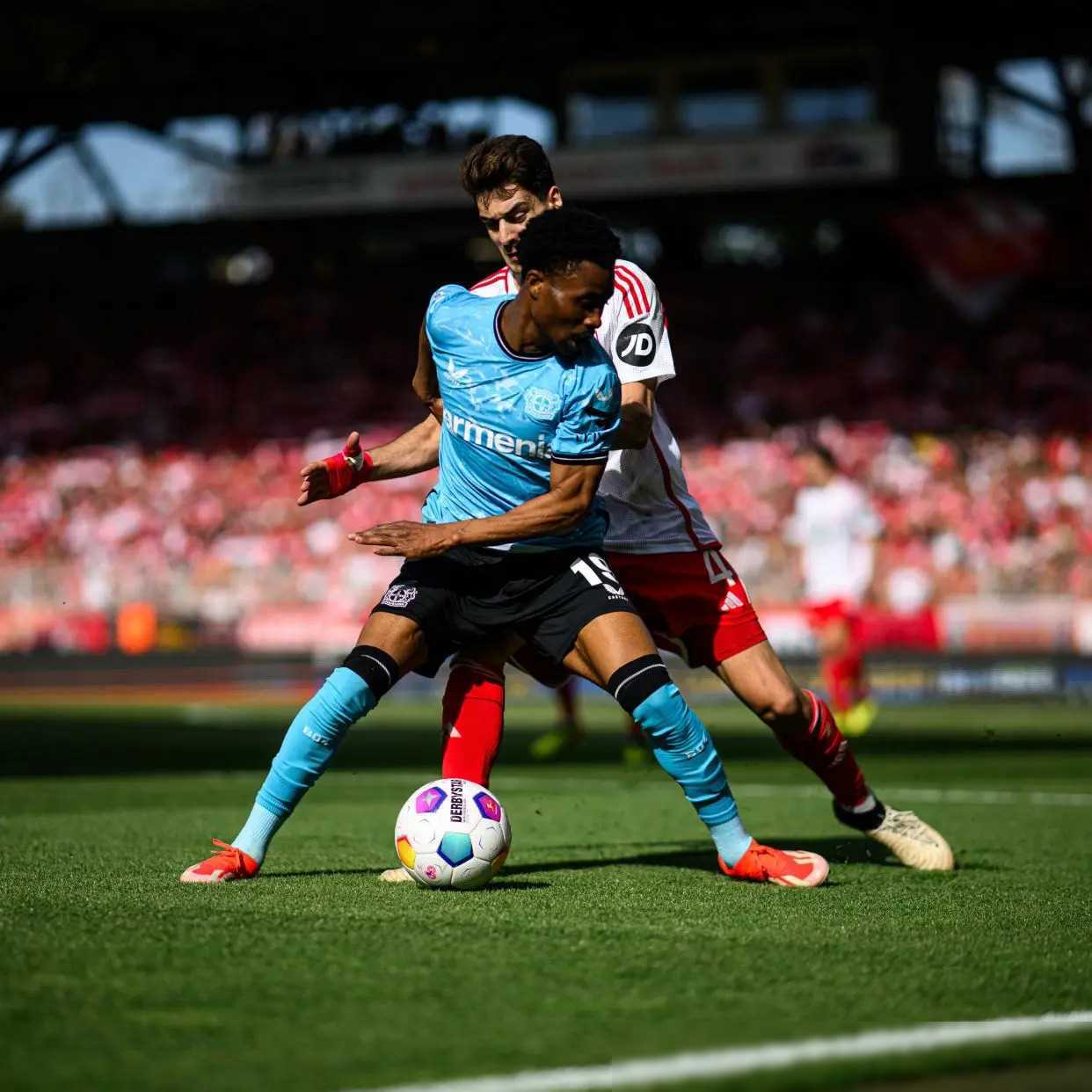 法拉利轻取迈凯伦,阿隆索带队取胜 法拉利轻取迈凯伦,阿隆索带队取胜