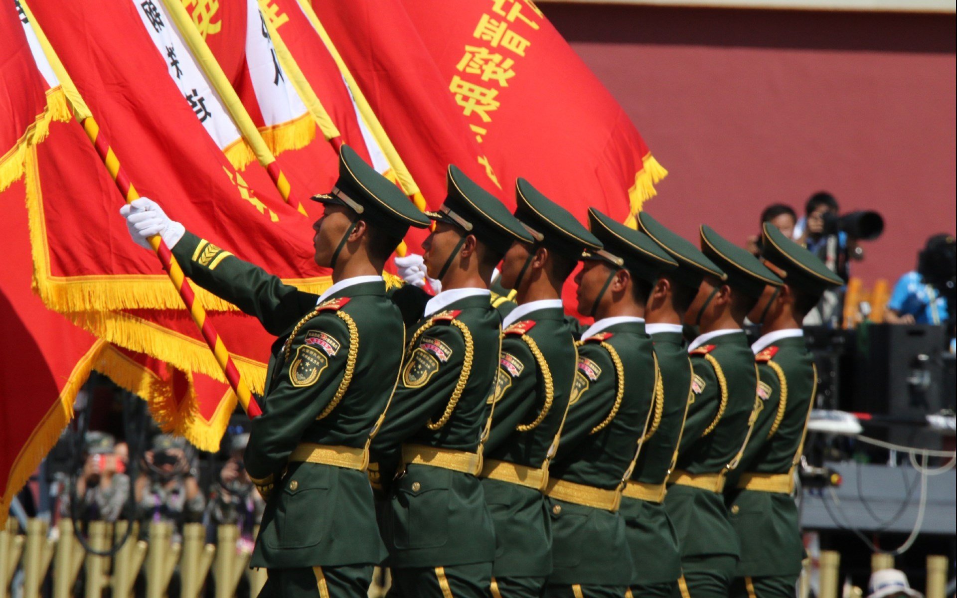 哨响前的180秒,戈贝尔在美加墨世界杯之夜的自我救赎