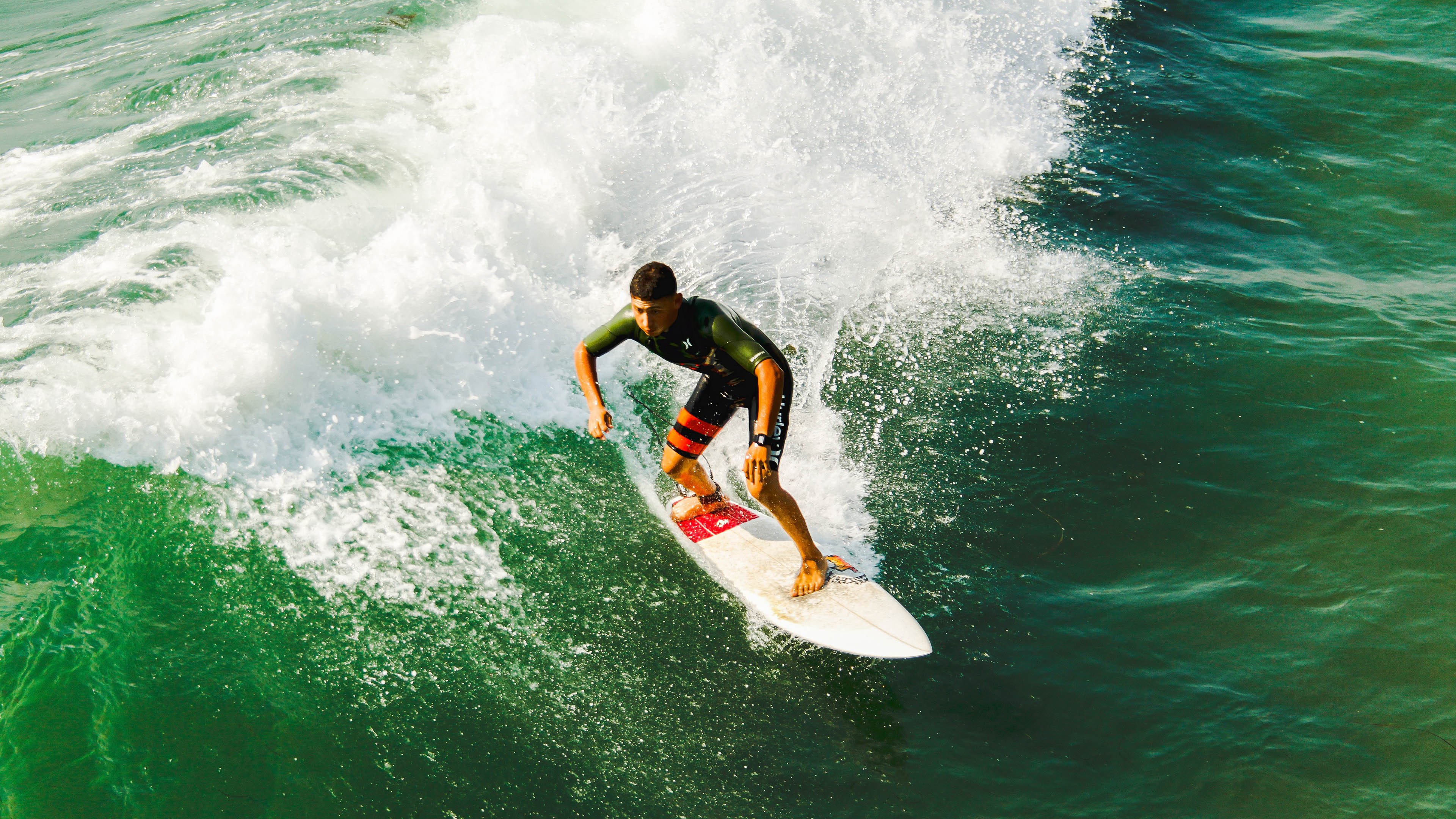 阿坎吉爆发!加勒比飓风防线,牙买加如何在友谊赛神话中锁死巴萨