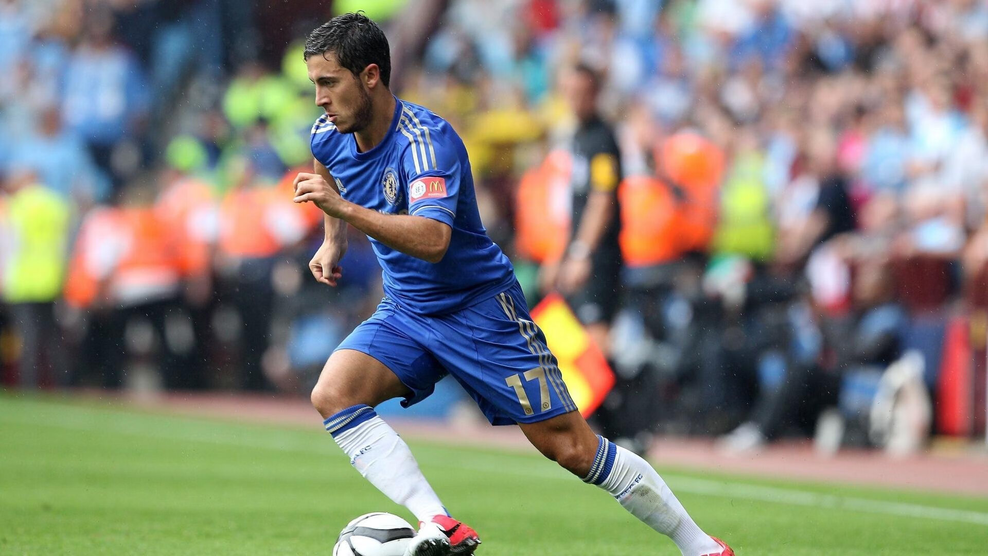 范弗利特末节19分燃爆夜空，篮网窒息防守下演纽约时刻绝境逆袭