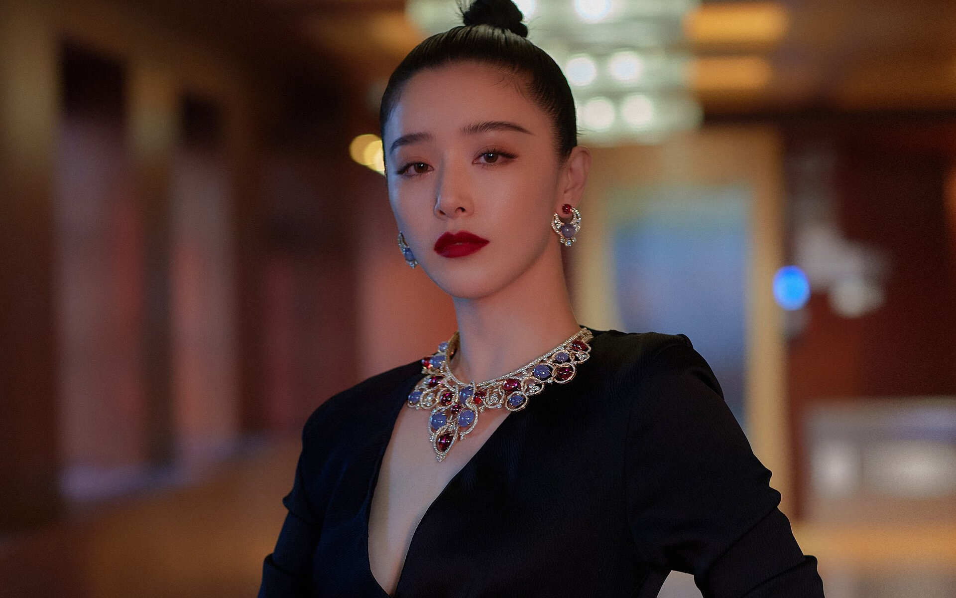 从板凳到英雄，克莱·马丁的救赎之战助76人强势晋级