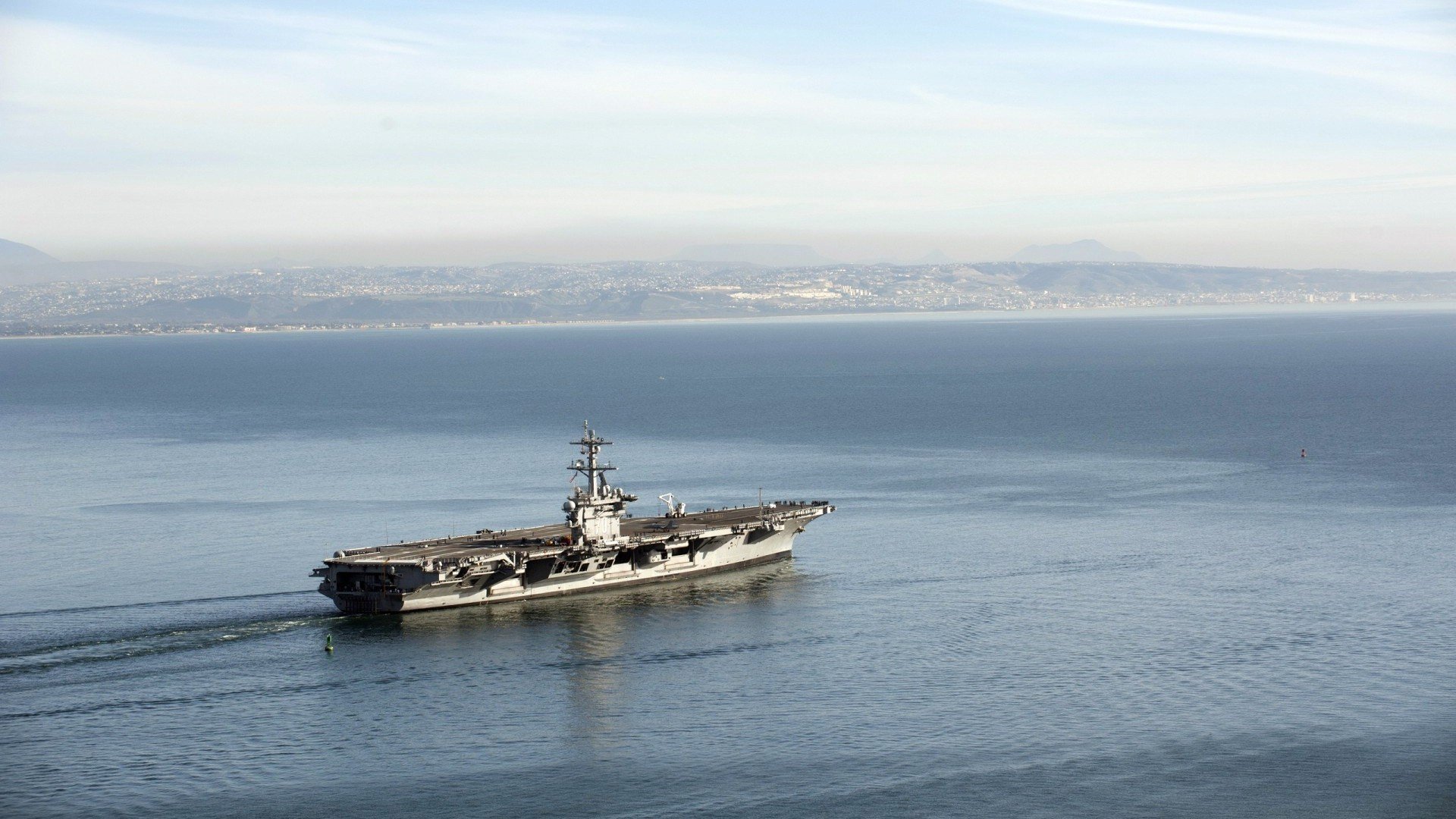 唯一之战,范弗利特爆发助马刺在跨联盟争冠战中力克广东队