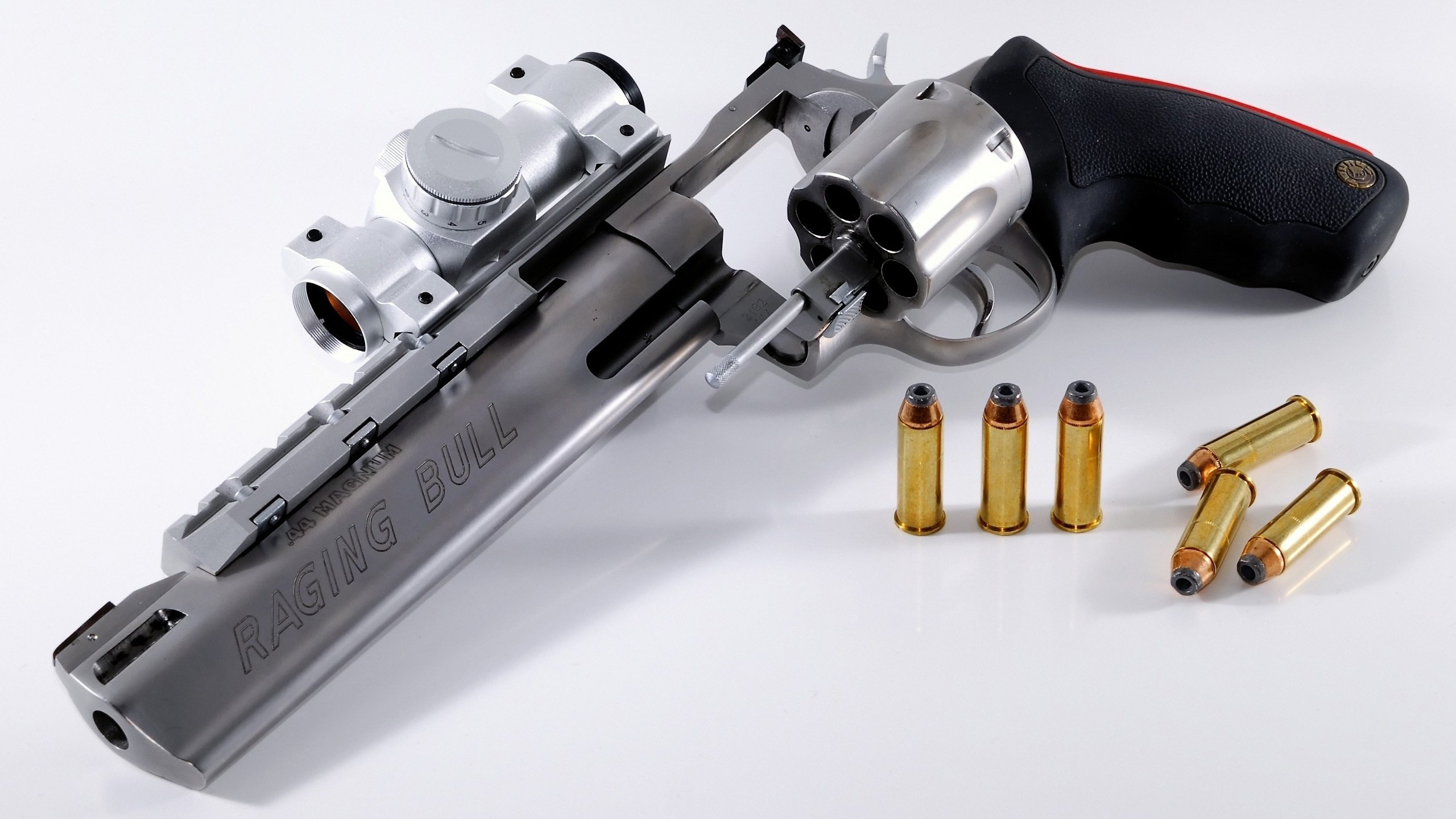 绝境之光，恩佐·费尔南德斯的关键制胜球如何为利物浦带来逆转胜利