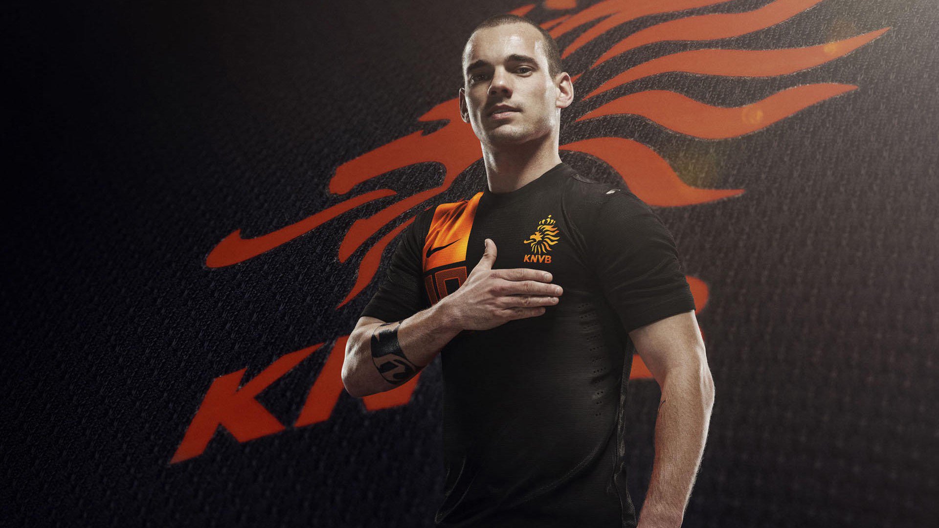 北美风暴席卷绿茵，欧冠淘汰赛上演加拿大火力压制日本蓝武士